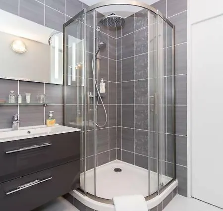Golf De Le Chateau Apartment *